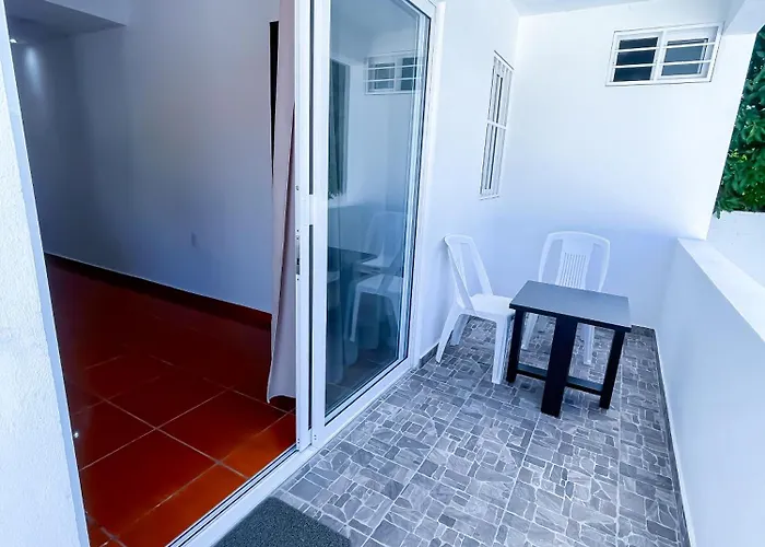 Casa *
